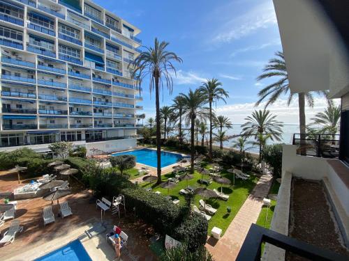 Skol Apartments Marbella - One Bedroom - Pool and Sea Views