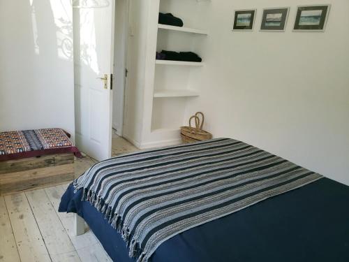 Gallery image of Great sea view, two room private suite in Kalk Bay in Kalk Bay