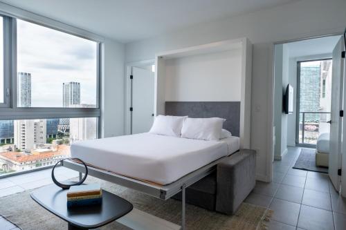 YOTELPAD Miami Image