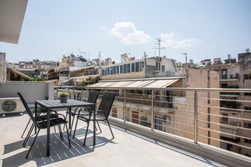 Tranquil 2BR Apartment with Acropolis view by UPSTREET