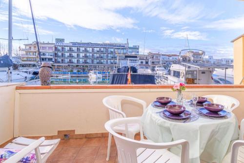 Apart-rent Apartamento Port Salins 0155 con vista al canal