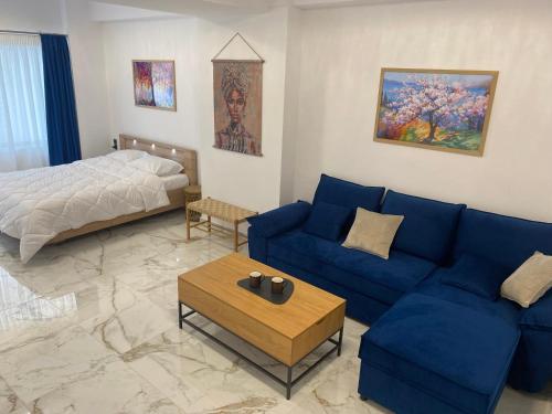 Syntagma Luxury Suites by CK-3