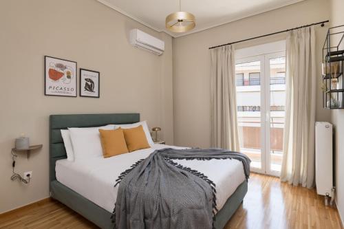 Beaming 2BR Apartment in Paleo Faliro by UPSTREET
