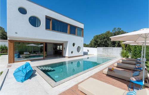 Villa Breeze