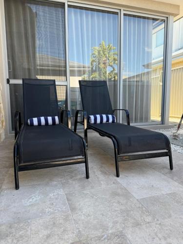 Fotografie z fotogalerie ubytování Alkimos Beach Luxury Home v destinaci Alkimos