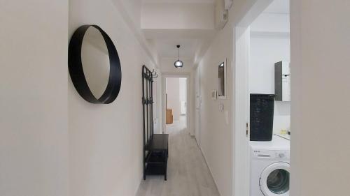 A minimal fully renovated 1Br Apartment Nikaia