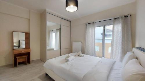 A minimal fully renovated 1Br Apartment Nikaia