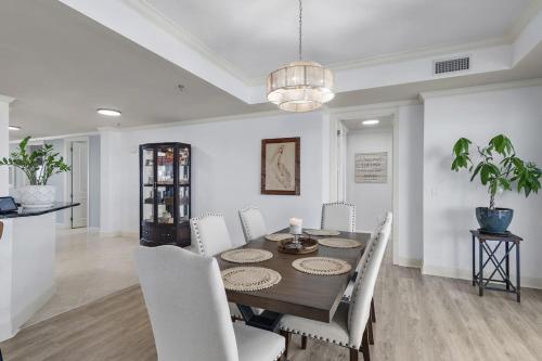 Gambar di galeri bagi New Penthouse 4 Bedroom Gulf and Harbor Views di Destin