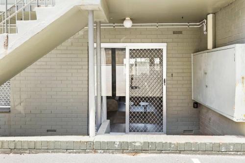 Gambar di galeri bagi Cosy 2BR in Scarborough with Pool di Perth