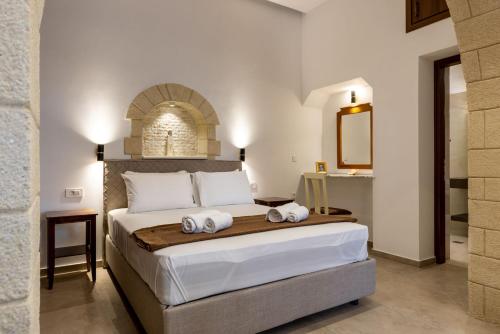 The Owl House near Chania City Centre