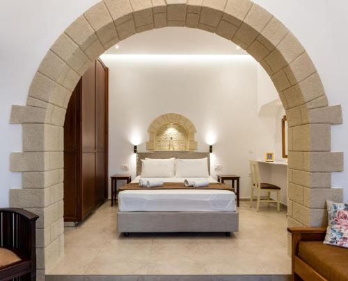 The Owl House near Chania City Centre
