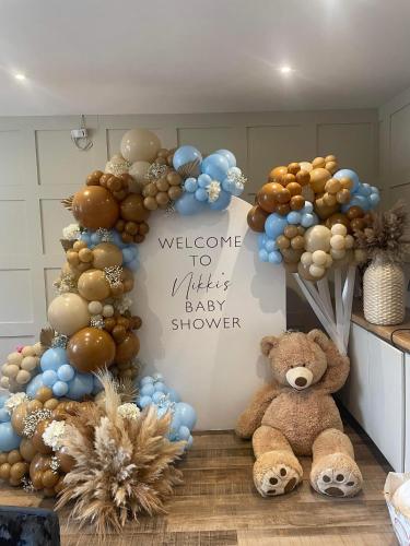 a welcome to my baby shower balloon display with a teddy bear at The Stair Arms Hotel in Edinburgh