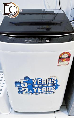 a computer printer with a sticker on it at Skudai - The 9 Homestay near UTM, Kangkar Pulai in Skudai