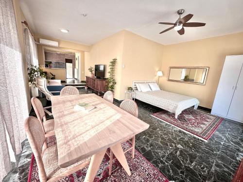 Seaside Family Home with Wraparound Balcony - Blue Zone Homes