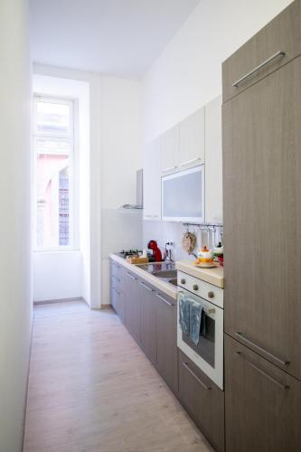 Stay Soft Apartment Napoli Balcone, Ascensore e 2 Camere nel Cuore del Centro Storico