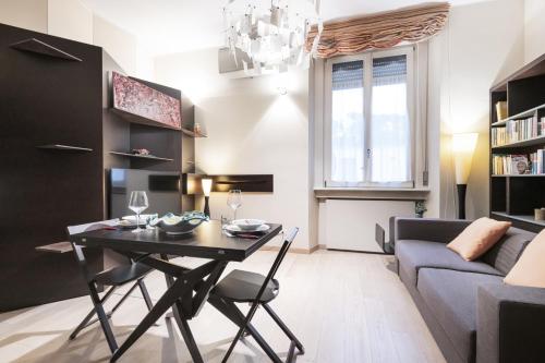 Easylife - Milano - Mercato 5 - Brera
