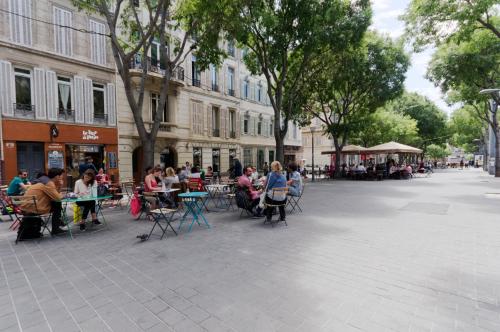 Magnifique Duplex Climatisé Centre-ville Réformé Canebière