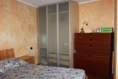 En eller flere senge i et værelse på Villa con piscina sul mare sud Sardegna