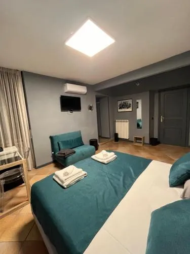 Naples Luxury Suites B&B photo 11