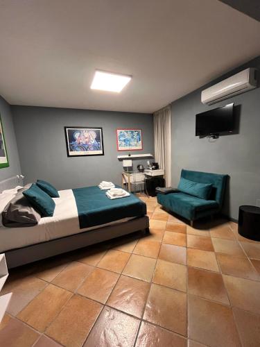 Naples Luxury Suites B&B photo 15