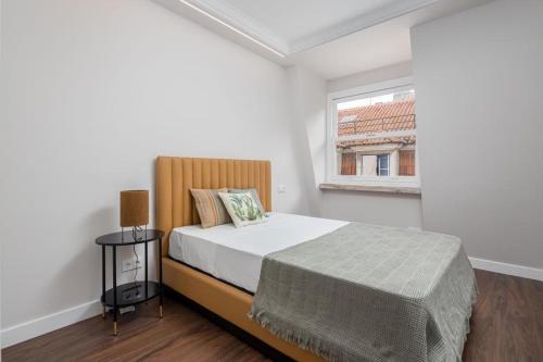 City Center Apt with Elevator Your Office inLisbon