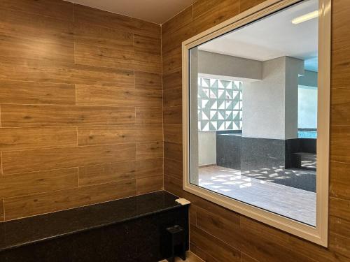 Phòng tắm tại Condomínio Residencial Leblon - LW Locações Ubatuba