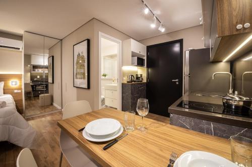 Dapur atau dapur kecil di Loft 612 Canto com garagem