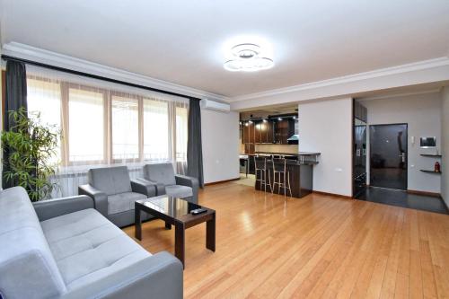 Prime Apartment 2 Bedroom In The Center Of Yerevan,Near Republic Square