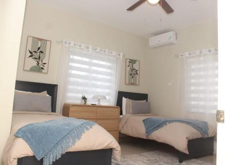 Photo de la galerie de l'établissement Island Vybz Villa Lancewood Meadows Ocho Rios Jamaica, à Ocho Rios