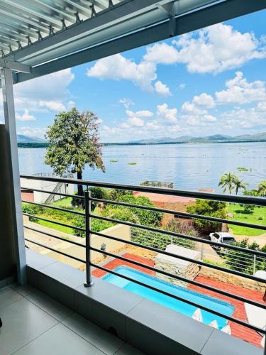Landskap semula jadi dekat dengan rumah tamu ini
