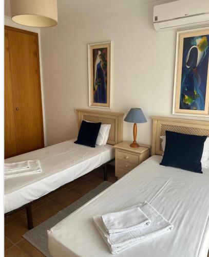 Praia da Luz Villa 3 Bedroom Exclusive Villa 5 Star Private Heated Pool