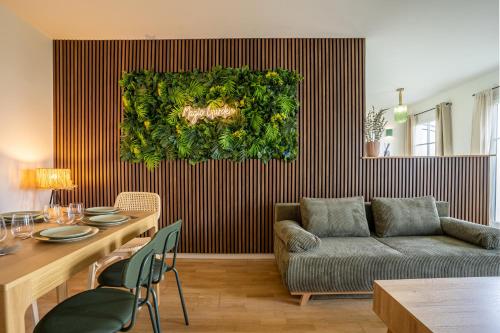 Magic Garden 6 personnes parking privé à 20m du RER