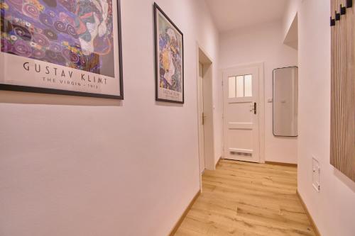 Cosy & stylish 2-Bedroom Apartment - Self Check-in - Schönbrunn Christmas Market