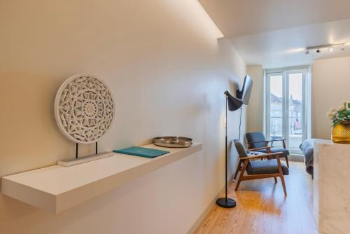 Trendy Studio in Graça's Heart by LovelyStay
