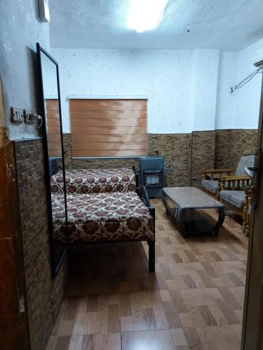Llit o llits en una habitació de الدونق
