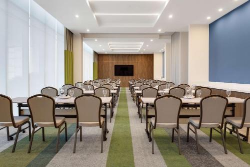 Espace de conférence ou salle de réunion dans l'établissement Hilton Garden Inn San Jose Airport City Mall
