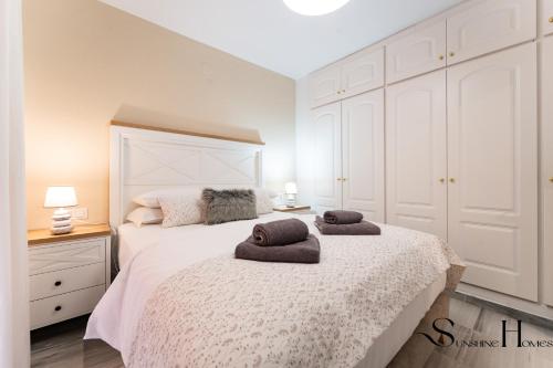50 Meters from the Beach, 1 Bedroom with Parking