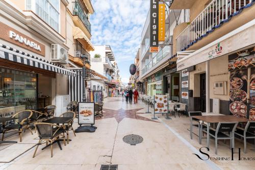 50 Meters from the Beach, 1 Bedroom with Parking