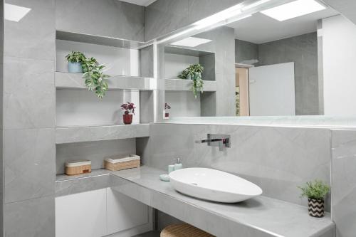 Acropolis Secret Apartment