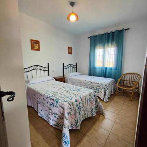 Chalet con piscina privada en Conil