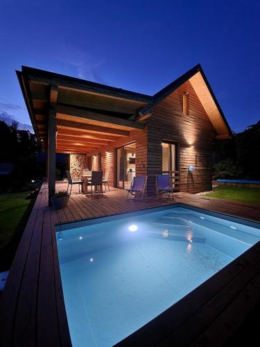 Apardo Chaty Březka-Dvojka