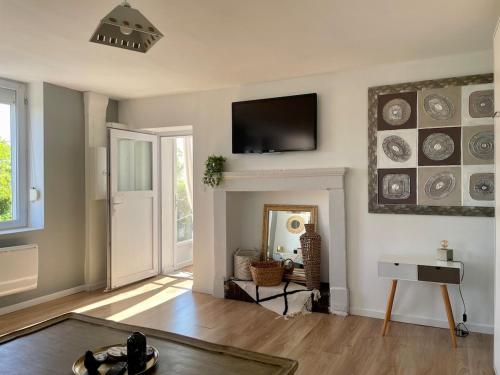 Refuge Côté Terre by Melrose