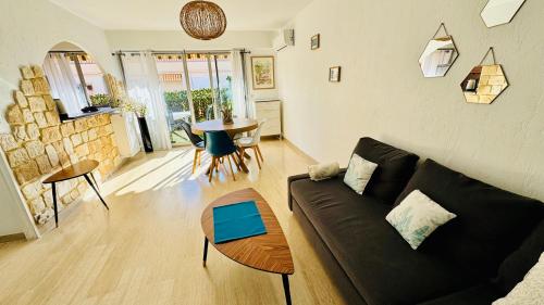 T2 appartement Golfe Juan 47m2 plages et port