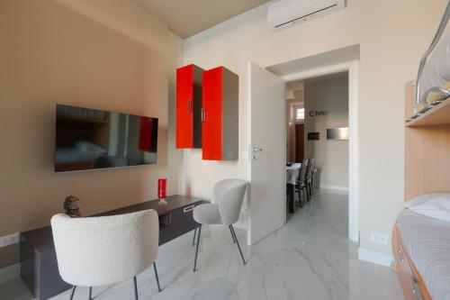 GuestHost - Bright APT with balcony - Milan Piazzale Loreto