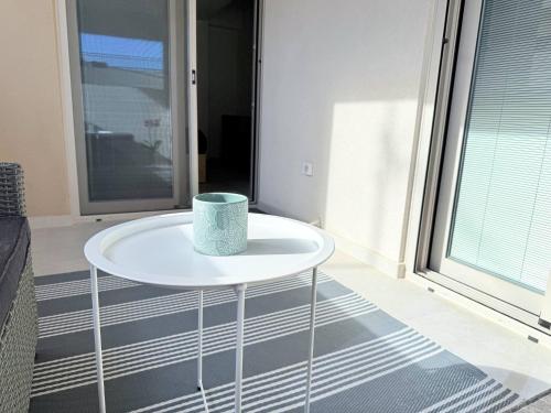 Azure Loft - 3min walk to beach, 10min to Old Town