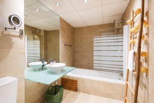 HIGUERON Luxury Resort Apartment