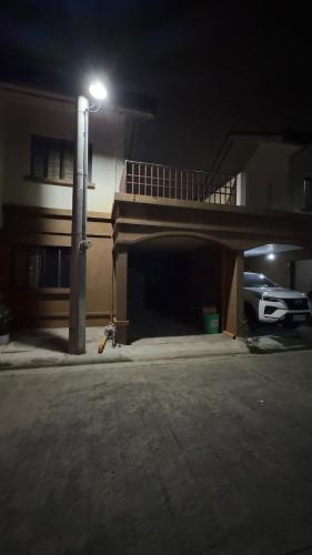 Το κτήριο όπου στεγάζεται  η παραθεριστική κατοικία