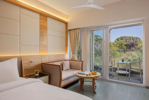 Ruang duduk di Ginger Diu, Jalandhar Beach