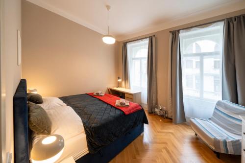 1 Bed Flat - Sleeps 5 - Parking - Wifi