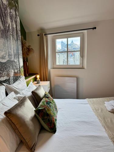 Appartement centre ville climatisé vue Château